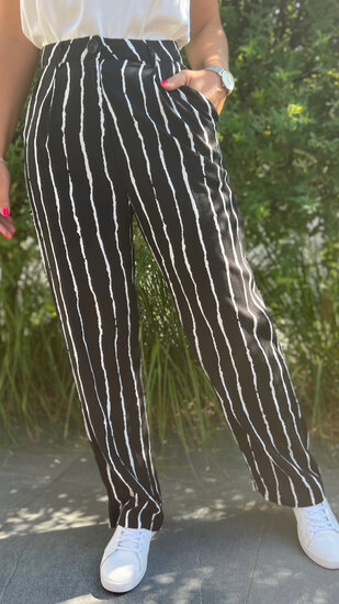 Losse broek met rechte pijpen- Zwart met witte strepen