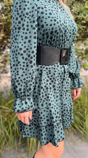 Trendy jurk met striklint en smokwerk - luipaard groen